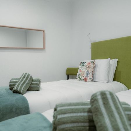 Douro Garden & Rooftop - Authentic Portuguese Guesthouse บีลาโนวาเดกายา ภายนอก รูปภาพ